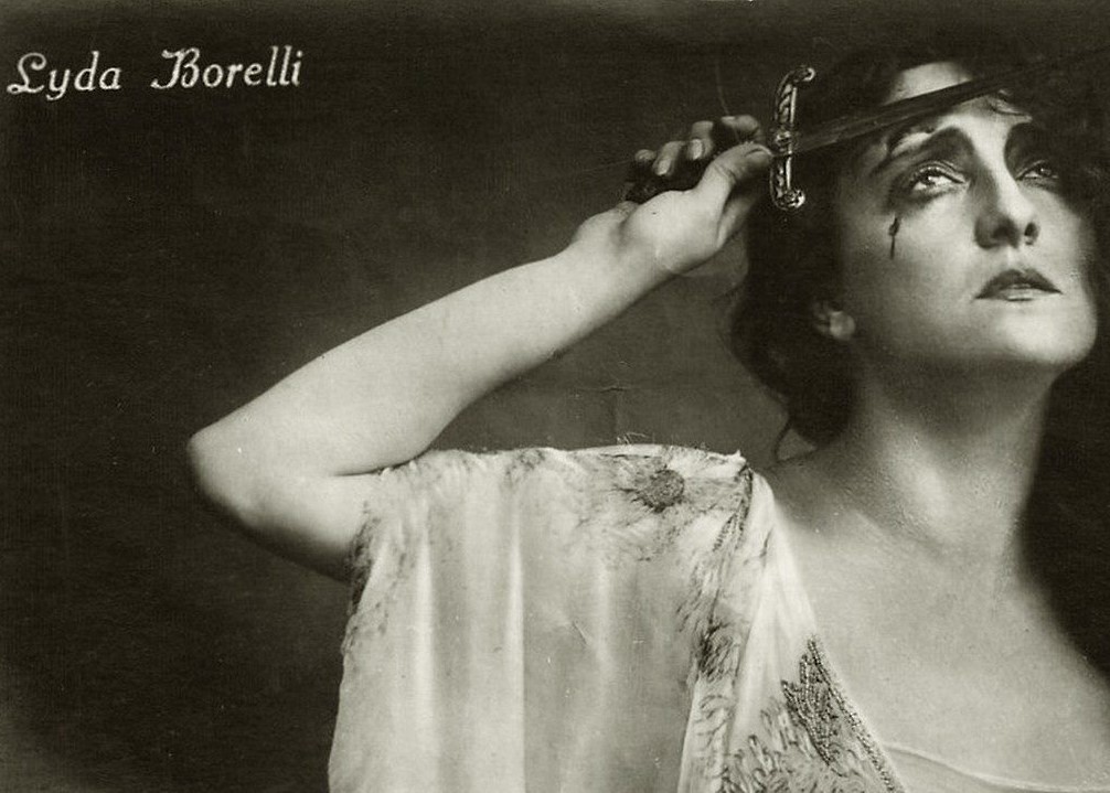 The Italians | Italian lifestyle and Ode to Italy's fashionable silent film divas
